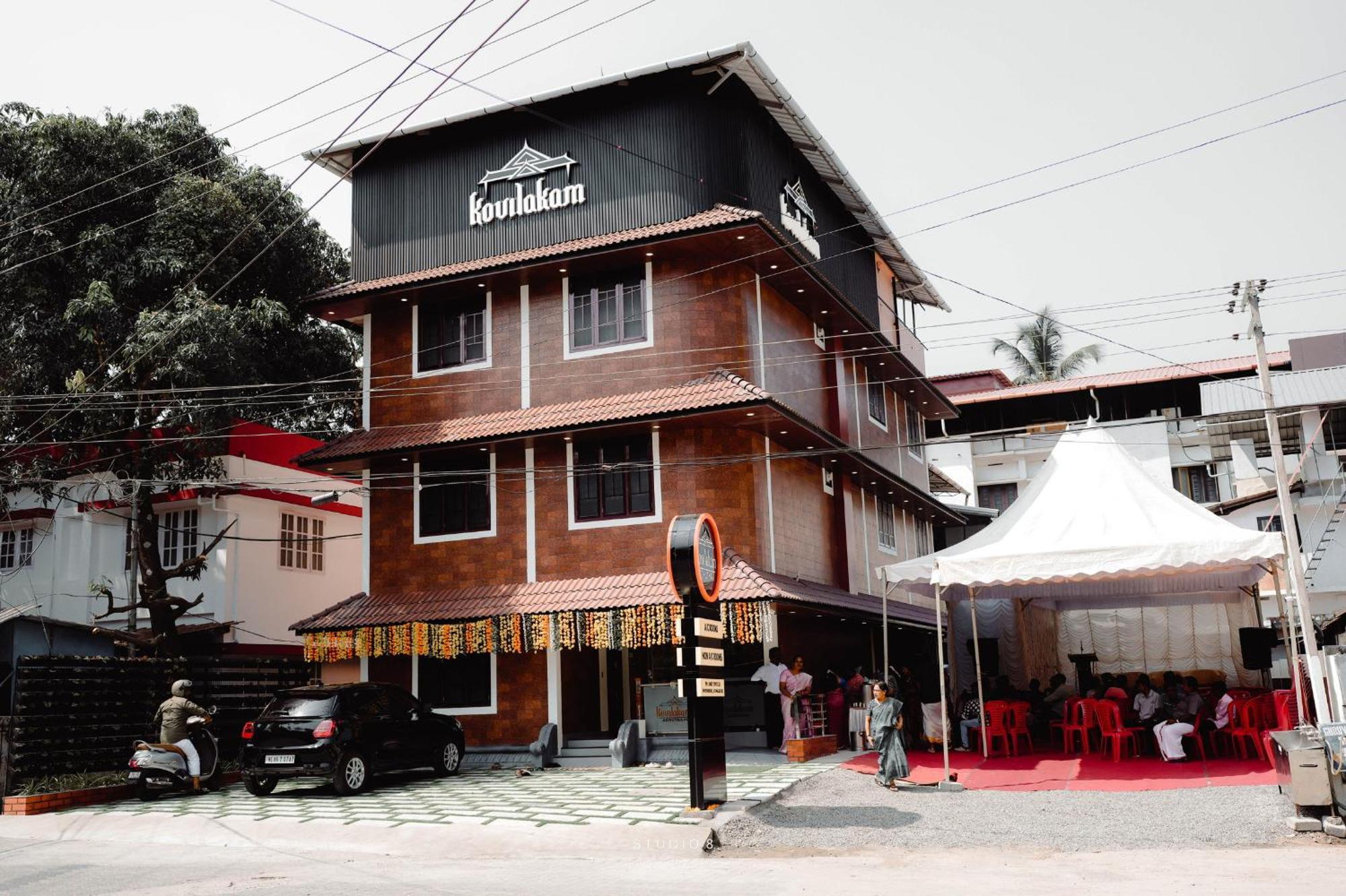 Kovilakam Achutham Hotel Guruvāyūr Kültér fotó